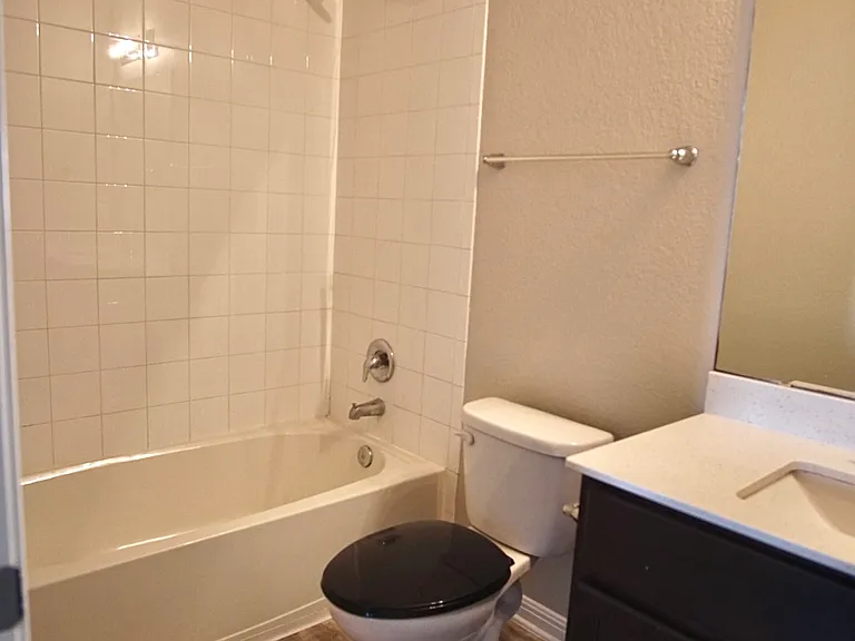 2901 Bridekirk Dr — Photo 21