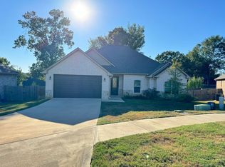 11230 Fox Trl, Flint, TX 75762