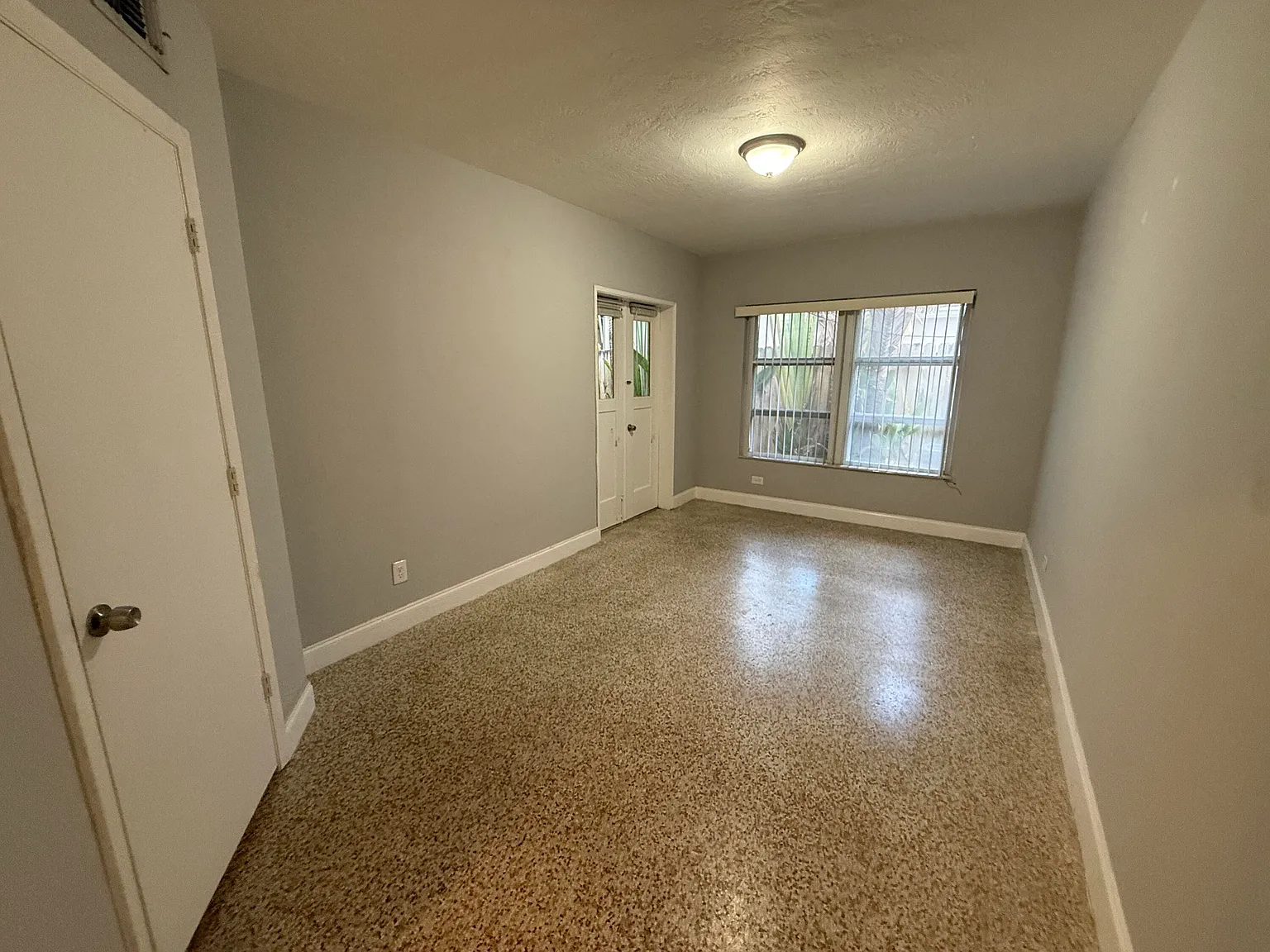 1 bed, 1.0 bath, 2927 sqft, $1,769 — Photo 4