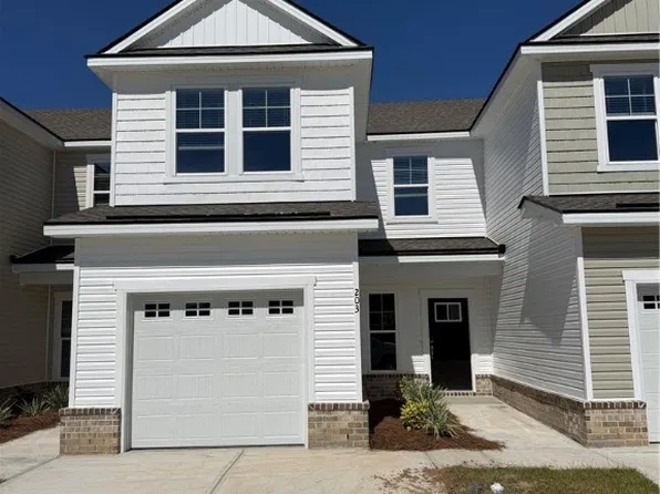 203 Pinebury Drive, Pooler, GA 31322