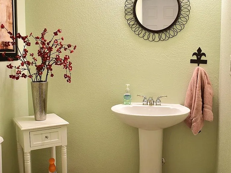 5542 S Quemoy Cir — Photo 10