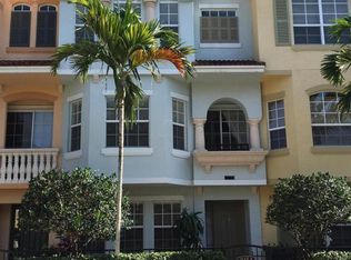 2454 San Pietro Cir, Palm Beach Gardens, FL 33410