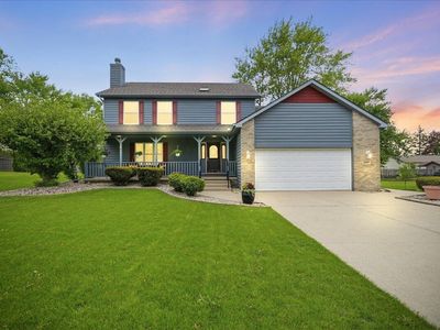 2105 Shadowood Ct, Valparaiso, IN, 46383