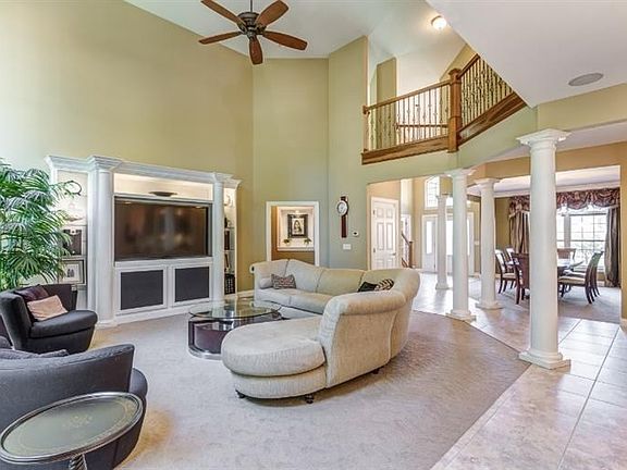 5th image of 1297 Adams Way