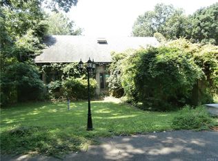 89 Sleepy Valley Rd, Warwick, NY 10990