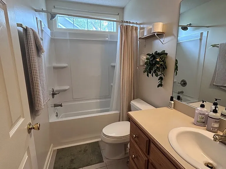 4001 Conway Cir — Photo 8