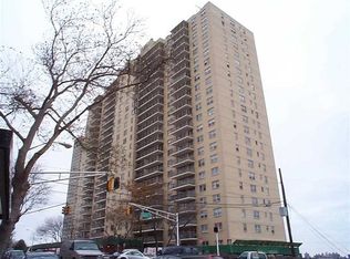 6600 Blvd East APT 17G, West New York, NJ 07093