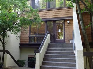 2224 S Quincy St, Arlington, VA 22204