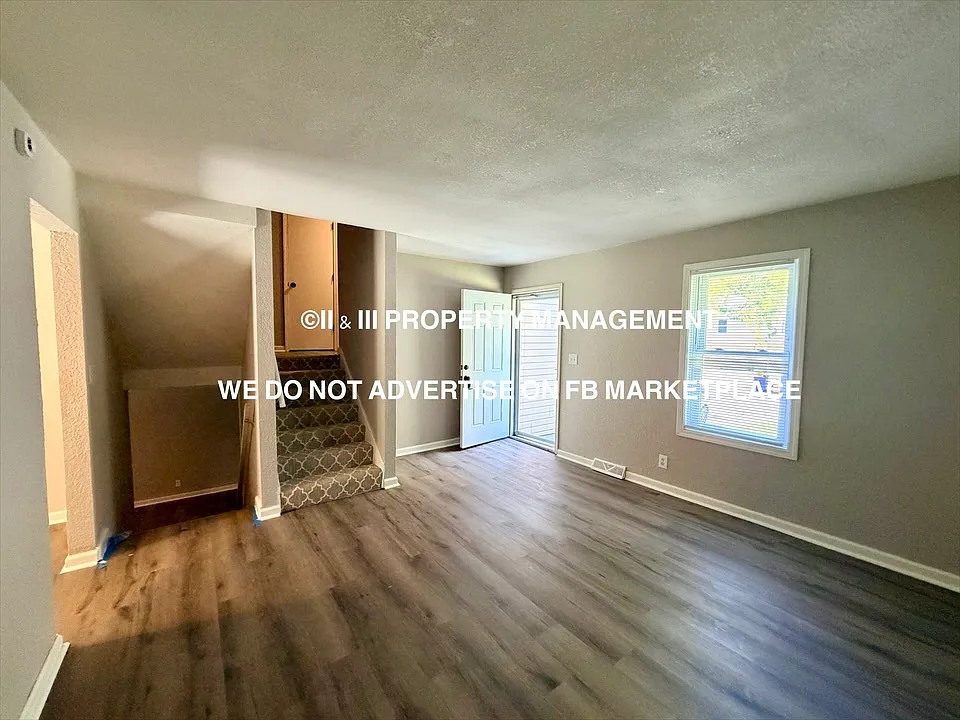 6123 Newton Street - 1 — Photo 4