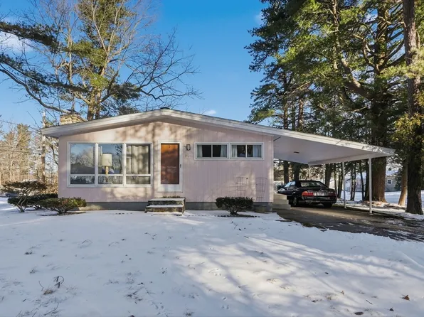 27 Thurston Pl, Fitchburg, MA 01420