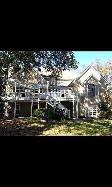 1st image of 3484 Sheridan Dr