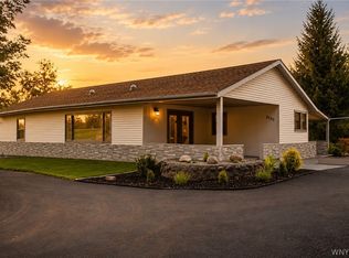 2133 County Line Rd, Barker, NY 14012