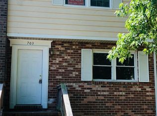 703 Olde Forge Dr, Fredericksburg, VA 22405