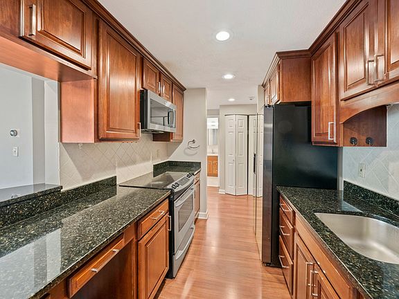 5th image of 1600 Massachusetts Ave APT 203