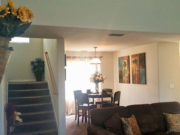 4th image of 1813 Silverglen Ave