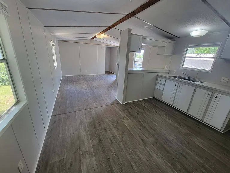 109 Embert Ln #6 — Photo 4