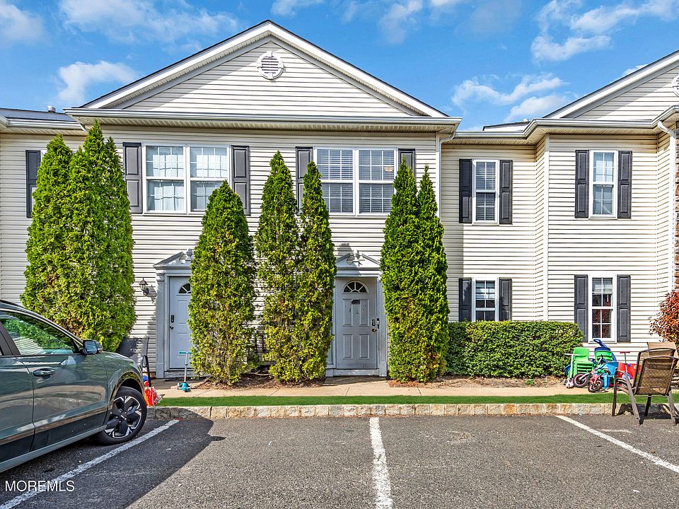 1st image of 5 Aspen Court