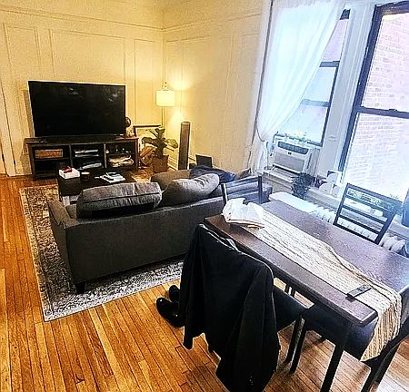 5th image of 142 E 33rd St APT 3E