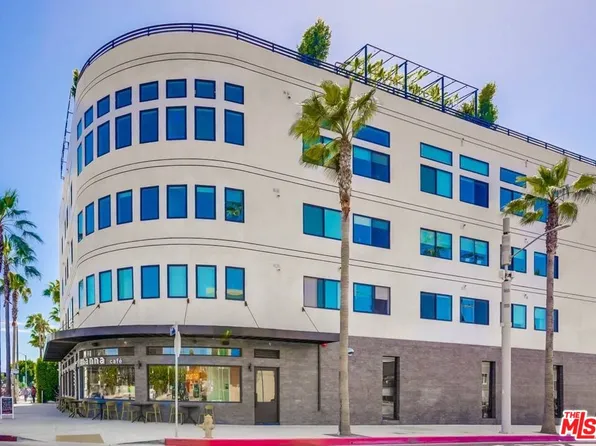 105 S Fairfax Ave #305, Los Angeles, CA 90026