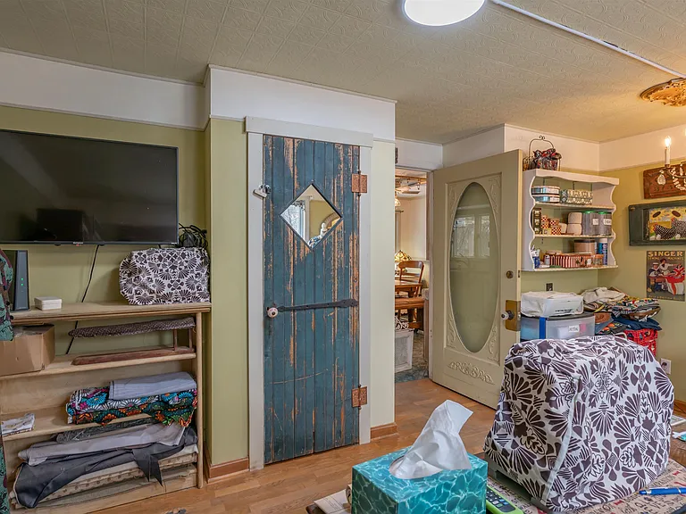 133 Raymond Rd — Photo 12