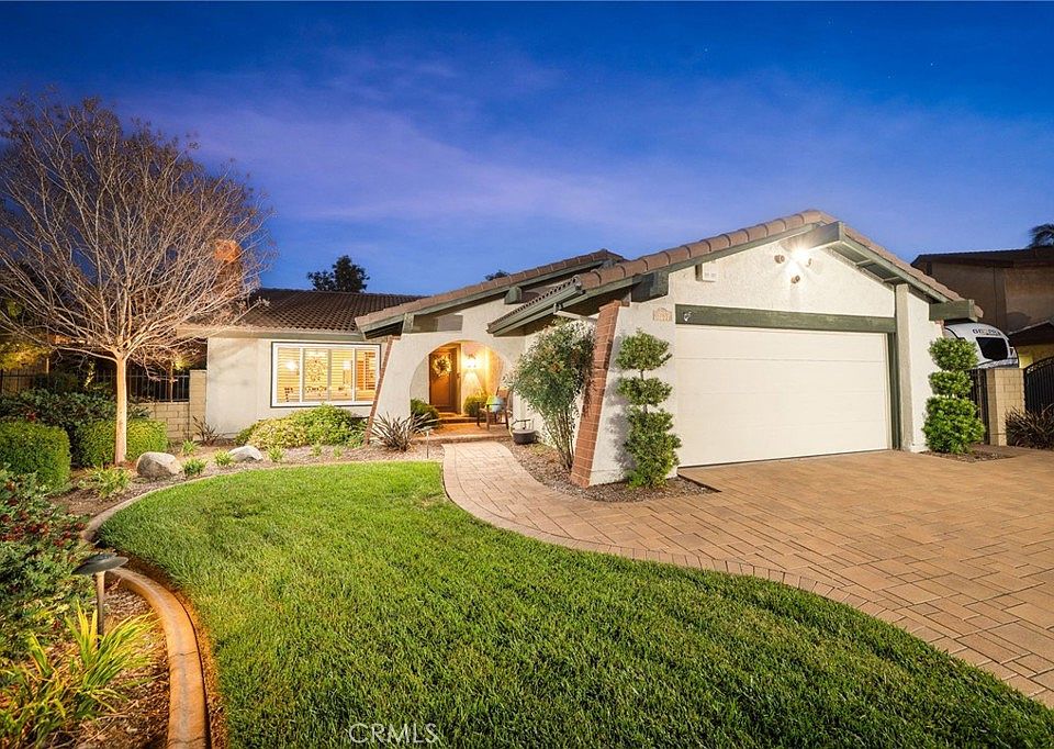 1st image of 3757 Helena Cir