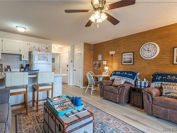 3rd image of 6620 Weston Point Dr APT E4