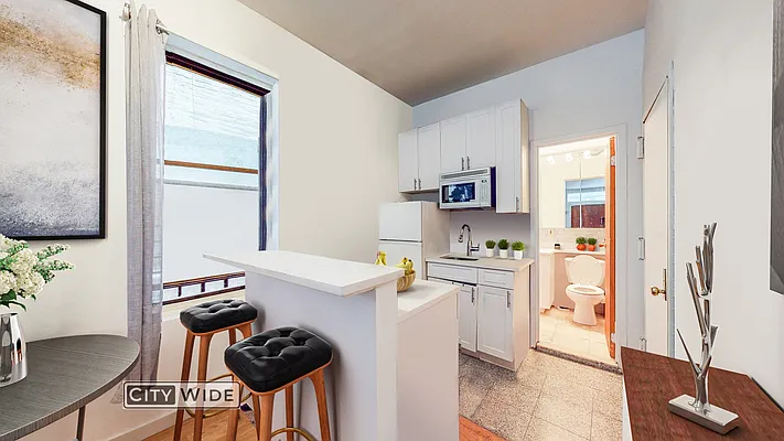 Rented by City Wide Apartments | media 7