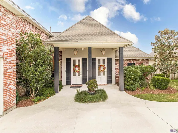 17948 Villa Trace Ave, Greenwell Springs, LA 70739