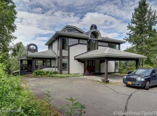 10800 Hideaway Lake Dr, Anchorage, AK 99507