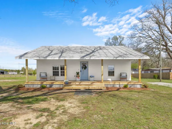 1687 Haw Branch Road, Beulaville, NC 28518