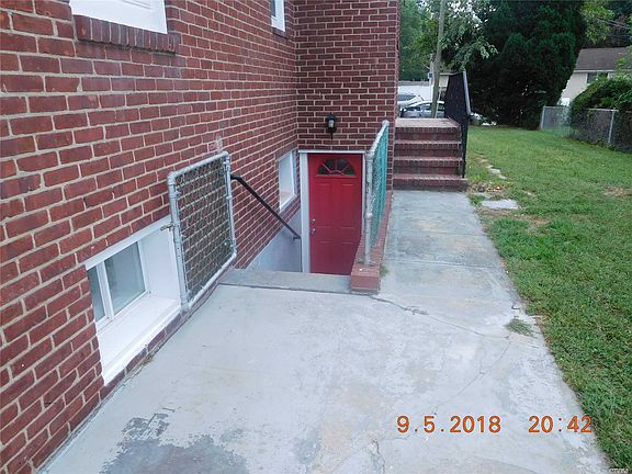 3rd image of 308 Belmont Ave