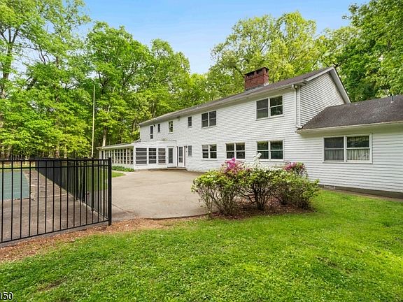 4th image of 75 Woodcliff Lake Rd