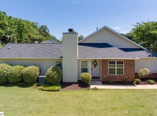 441 Crestridge Dr, Simpsonville, SC 29681