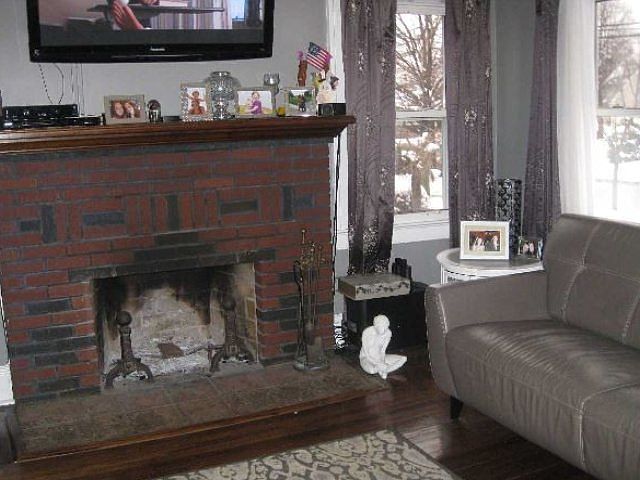 2nd image of 2217 Southard Ave