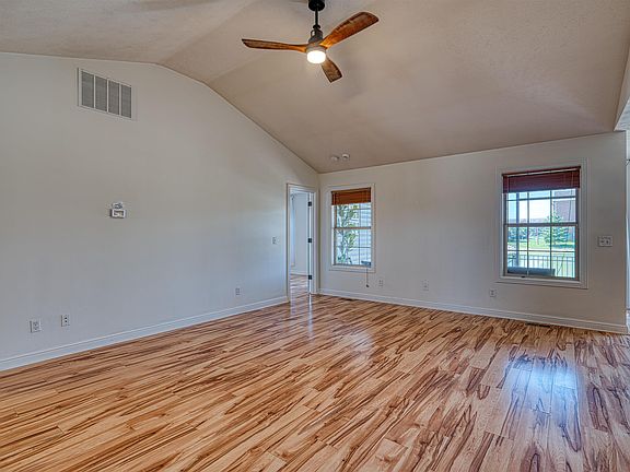 5th image of 9905 Arbor Lake Dr