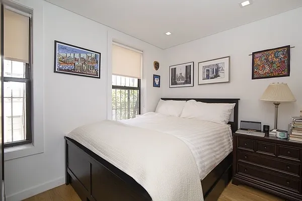 Rented by REAL New York | media 17