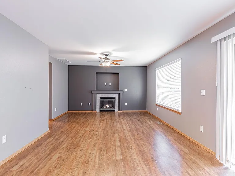11325 22nd St SE — Photo 3