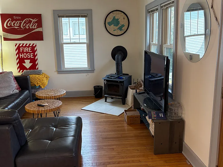 4233 Beverly Rd — Photo 6