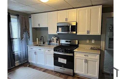 77 Providence St #3 Photo 1