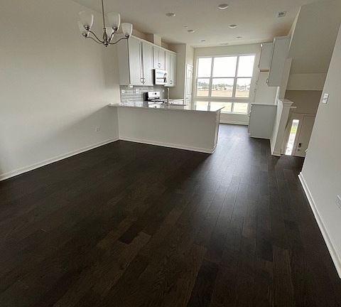 3rd image of 2218 Prestige Pl