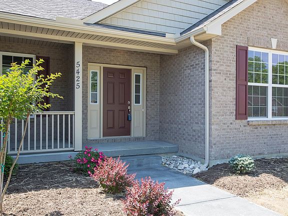 2nd image of 5425 Foxglove Dr