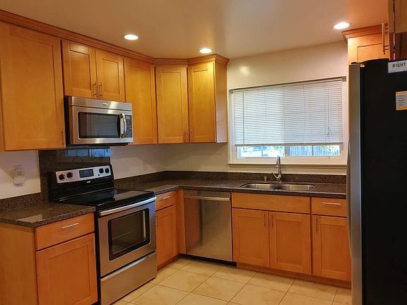 4th image of 3523 Machado Ave