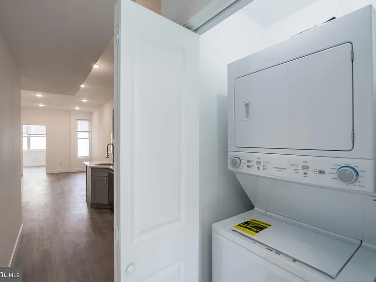 1709 Snyder Ave #1 — Photo 14