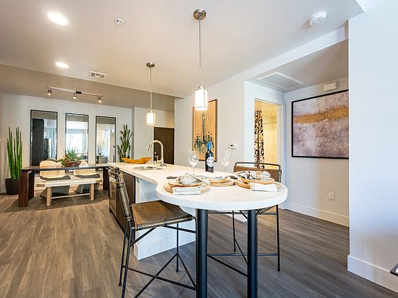 Ariva, San Diego, CA, Kitchen
