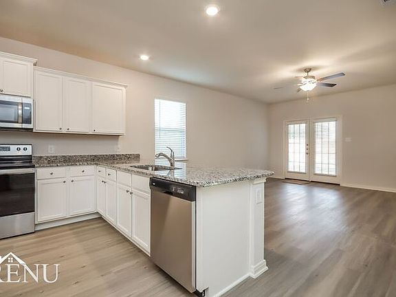 3rd image of 25334 Shadowdale Dr
