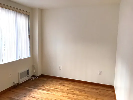 Rented by NY Living Solutions | media 18