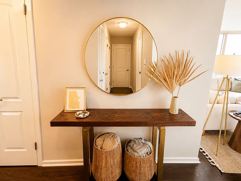 3950 N Lake Shore Dr #2027 — Photo 5