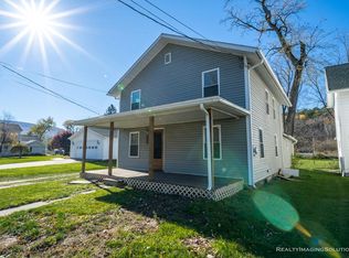 425 James Monroe Ave, Monroeton, PA 18832