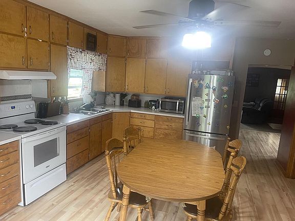 3rd image of 1014 DIVISION STREET