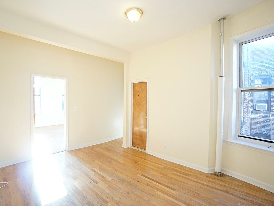 1st image of 508 W 172nd St #A17